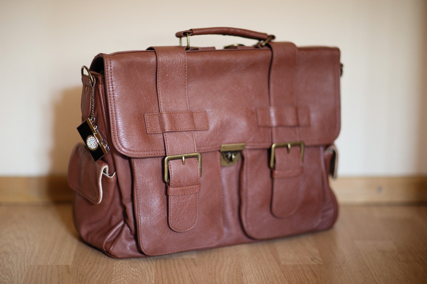 Why Choose Eco-Friendly Restoration for Your Handbags?